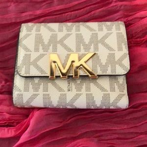 Michael Kors wallet
